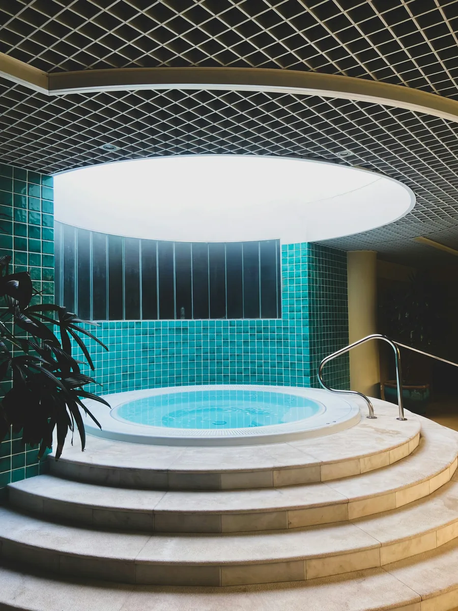 首页-尖沙咀按摩及水療體驗 室內水療池空間